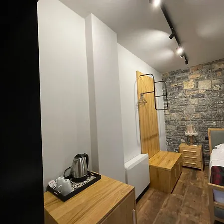 Helga's Vendégház 4*