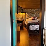 Helga's Pensión 4*