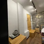 Helga's Pensión 4*